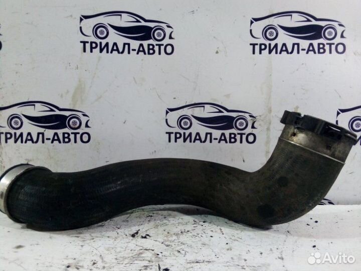 Патрубок W212