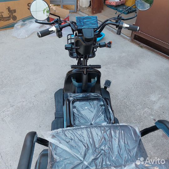 Электрический трицикл