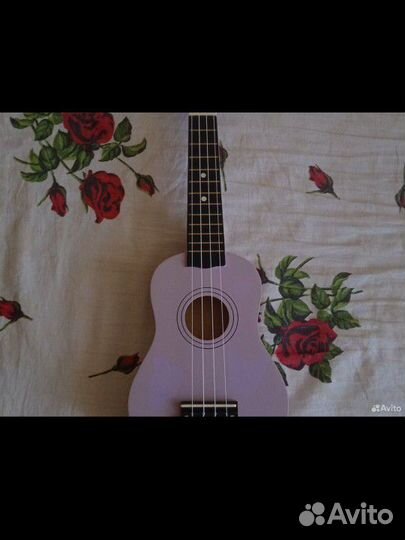 Укулеле. Музыкальный инструмент