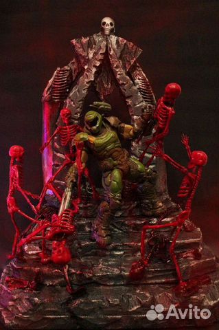 Диорамы и подставки для фигурок neca mcfarlane