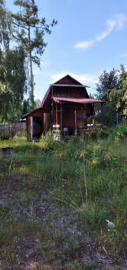 Дача 10,2 м² на участке 6 сот.