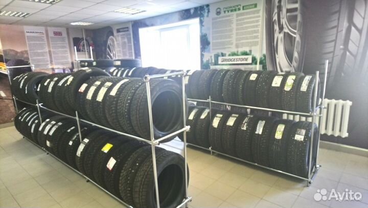 Viatti Strada Asimmetrico V-130 175/70 R13 82H