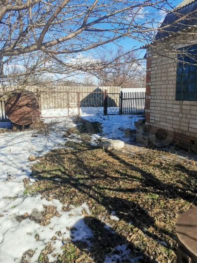 Дом 20 м² на участке 5 сот.