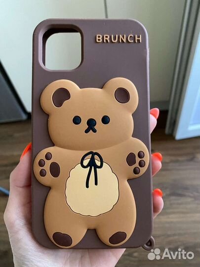 Чехол на iPhone 11