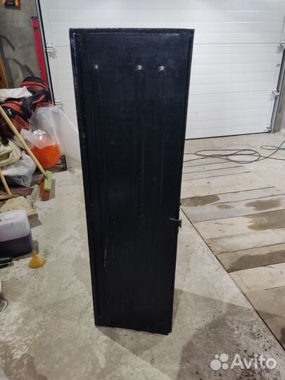 Оружейный сейф