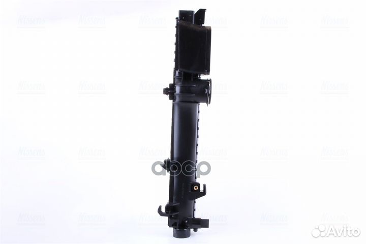 Радиатор охлаждения MB W221/W216 05 627025