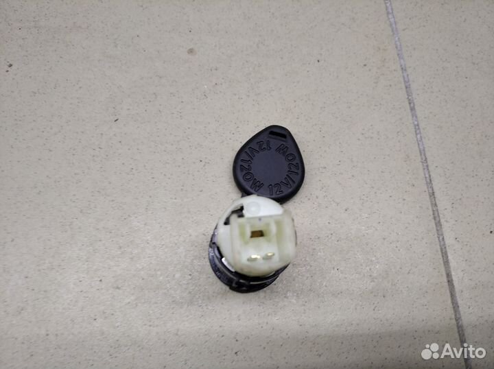 Гнездо прикуривателя Fortuner 2015