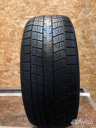 Dunlop Winter Maxx SJ8 265/50 R20