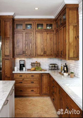 Кухня из массива дерева для дома и дачи