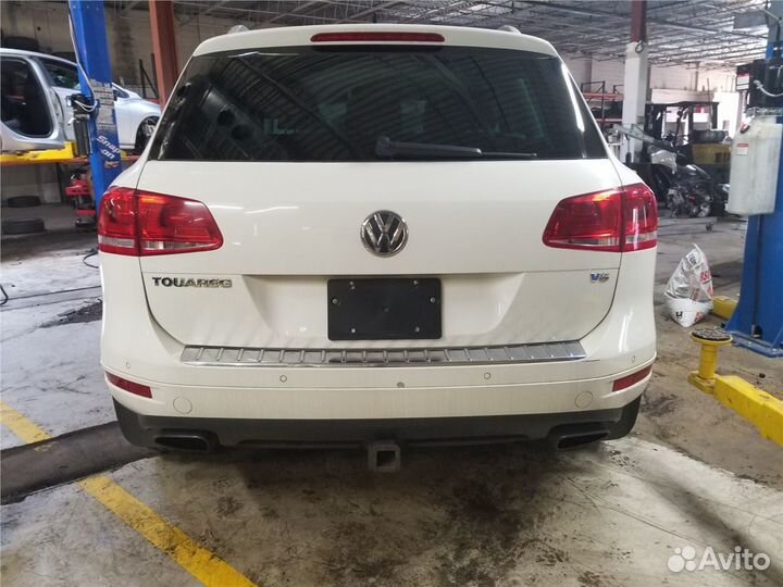 Разбор на запчасти Volkswagen Touareg