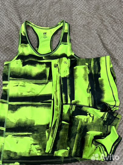 Костюм спортивный