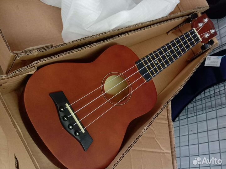 Гавайская гитара сопрано 21