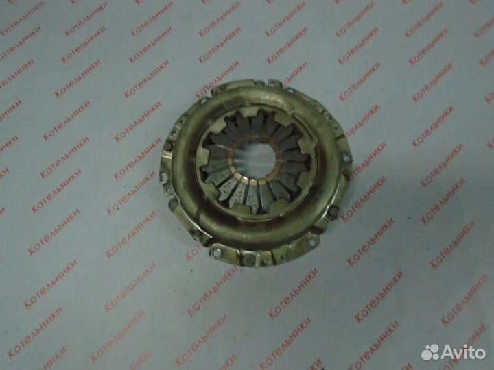 Nissan 30210-2F000 Корзина сцепления