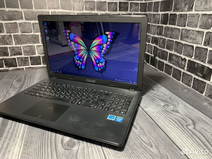Ноутбук Asus intel/4gb/ssd