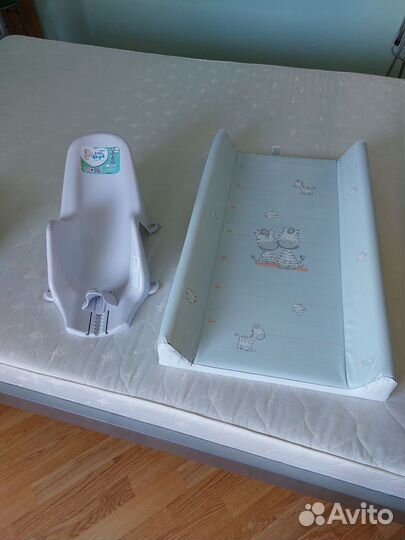 Пеленальная доска, горка для ванночки