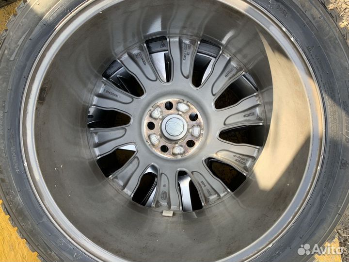 Оригинальные колеса на Land Rover Sport Vogue R21