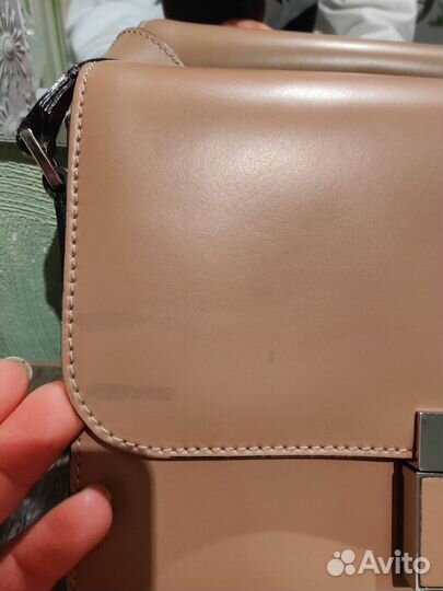 Сумка coccinelle кроссбоди