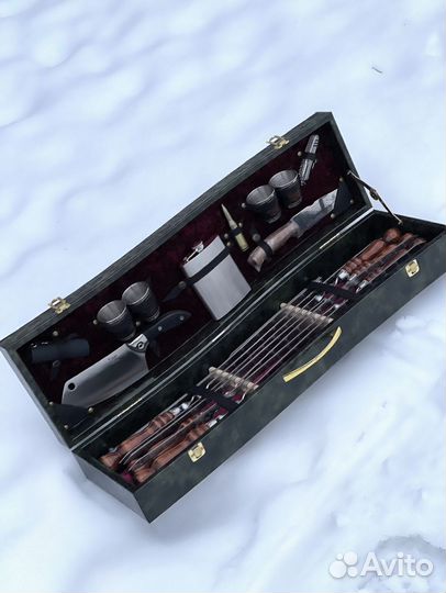 Наборы шампуров в деревянном кейсе