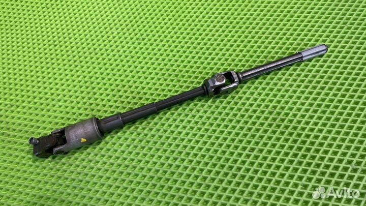 Рулевой кардан Audi A6 C6 (2006)