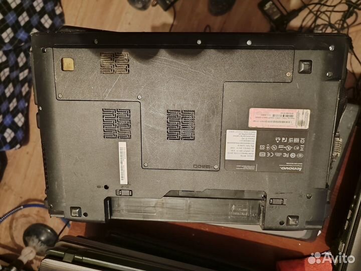 Lenovo B570e В разборе