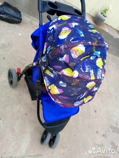 Прогулочная коляска