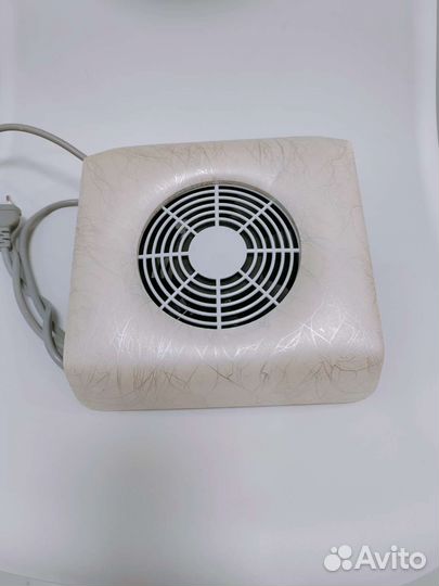 Вытяжка пылесос для маникюра