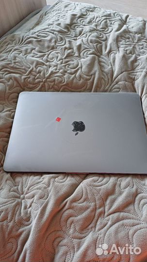 Apple MacBook Pro 13 2016