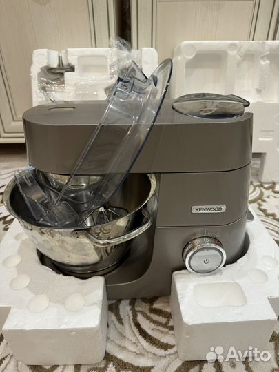Кухонный комбайн kenwood