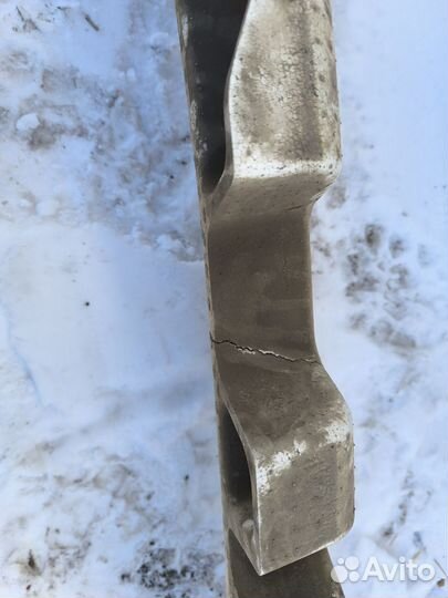 Наполнение заднего бампера Pontiac Vibe