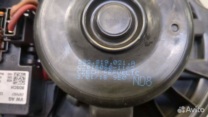 Двигатель отопителя Skoda Octavia (A7), 2018