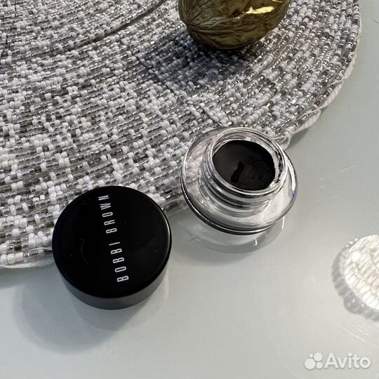 Новая Bobbi brown черная подводка для глаз