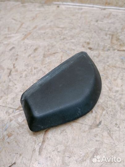 Крышка зеркала внутренняя левая Kia Ceed