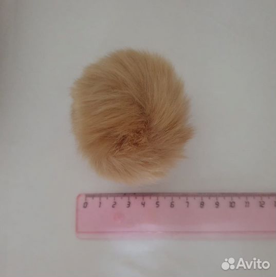 Помпоны не натуральные 19 штук