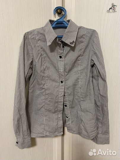 Рубашки школьные