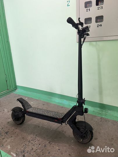 Электросамокат Midway Air Pro