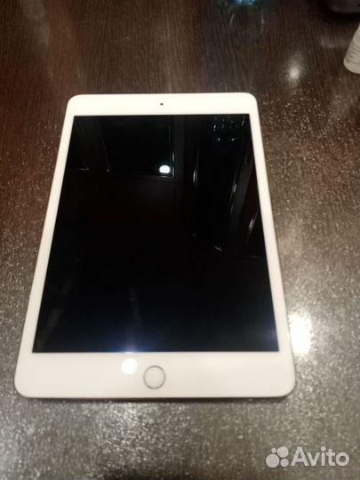 iPad mini 4 128gb