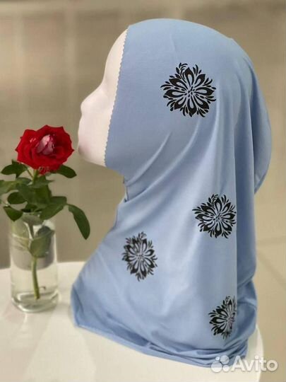 Бони хиджаб баклава