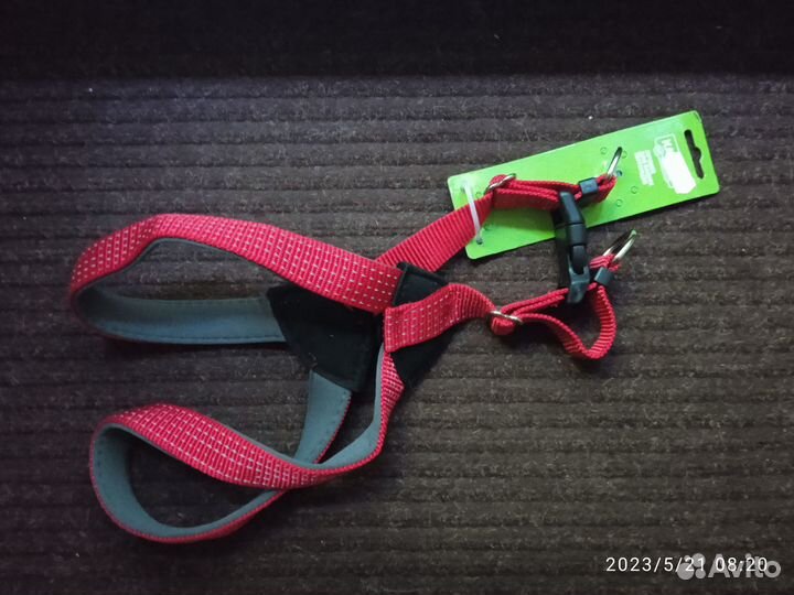 Шлейки, поводки, удавка, сворка, намордник, обувь