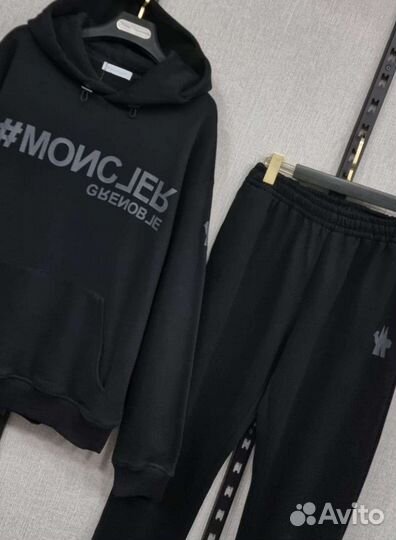 Спортивный костюм мужской