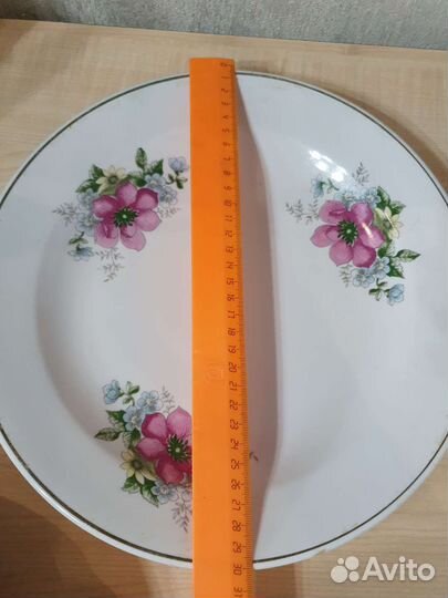 Тарелка,салатник,блюдо