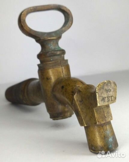 Кран бочковой старинный