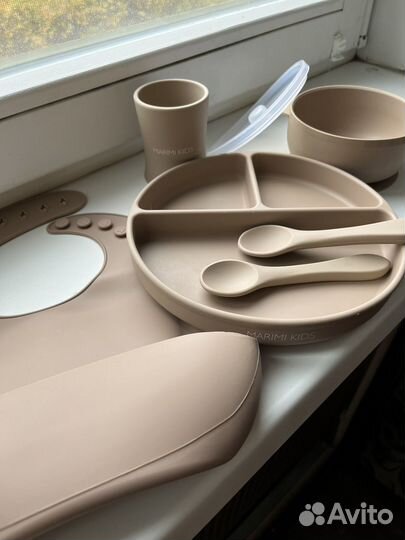 Силиконовая детская посуда