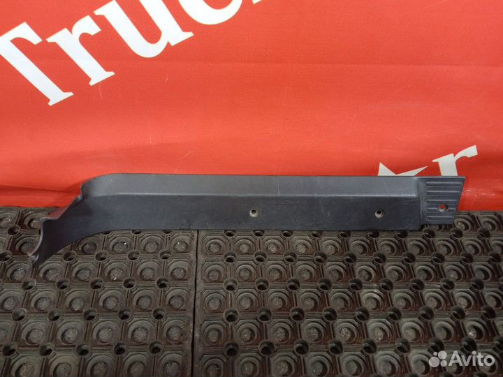 Накладка порога левая Man TGX