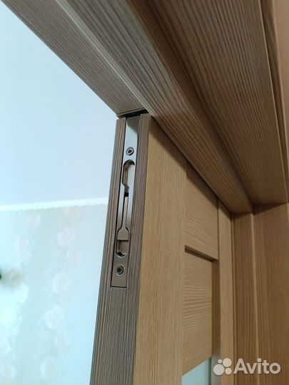 Ремонт дверей и замков