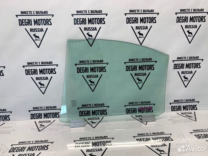 Стекло задней правой двери Volvo S80 триплекс -013