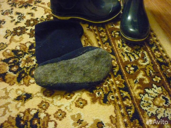 Резиновые сапоги