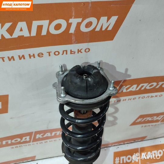 Стойка амортизатора передняя левая Audi A6 4G/C7