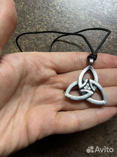 Кулон оберег