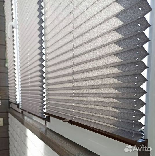 Рулонные шторы / жалюзи