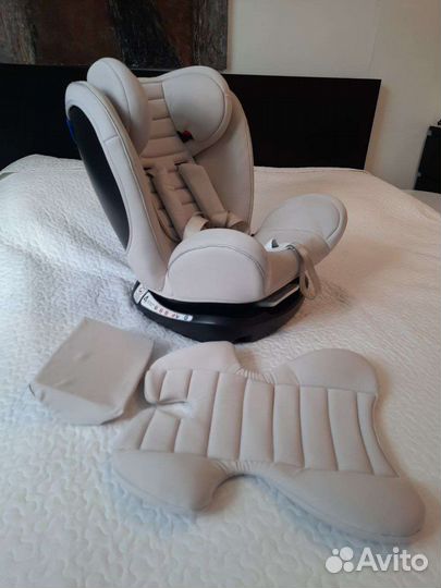 Детское автокресло от 0